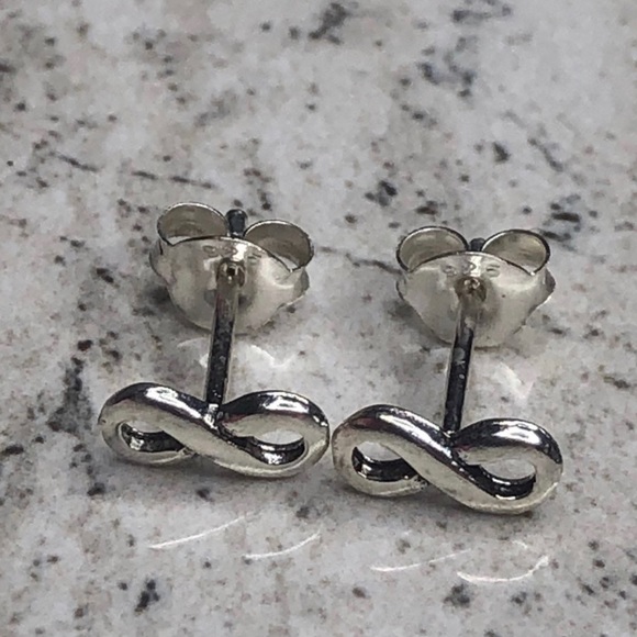 925 Sterling Silver Infinity Stud Earrings - Picture 4 of 10